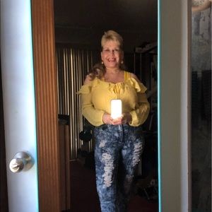 Meet your Posher, Ellen